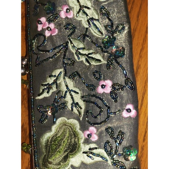 Apt 9 Forest Green Embroided Embellished Clutch Handbag - Picture 6 of 9